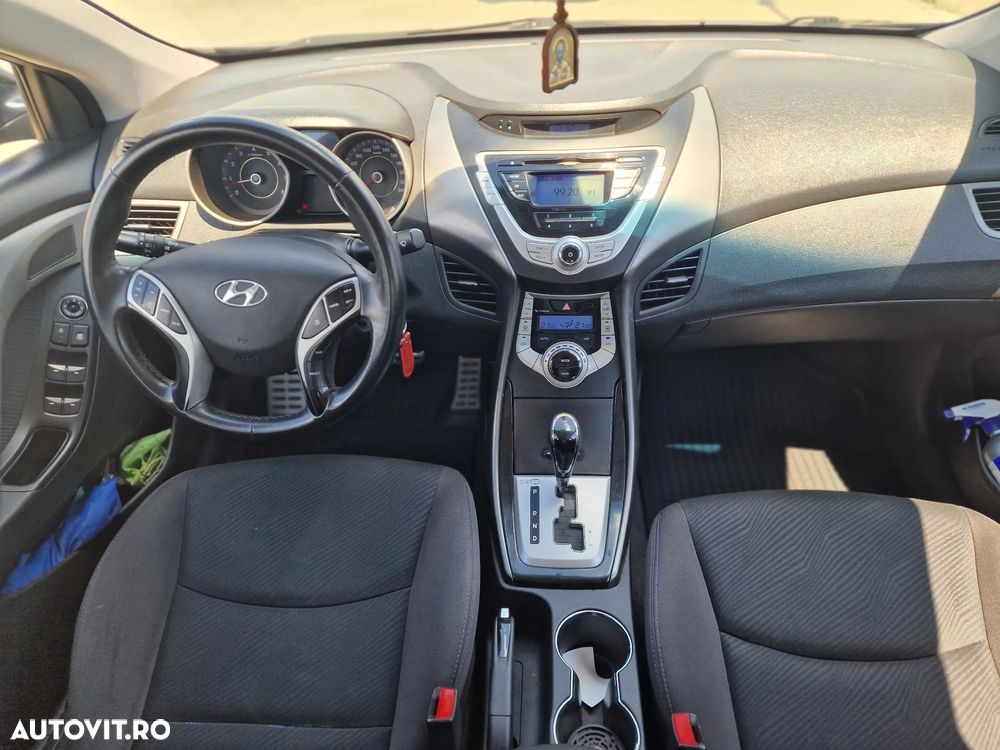 Hyundai Elantra 1.6 MPi Aut. Exclusive - 22