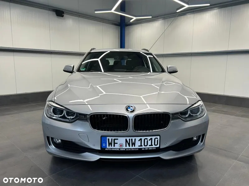 BMW Seria 3 318d - 5