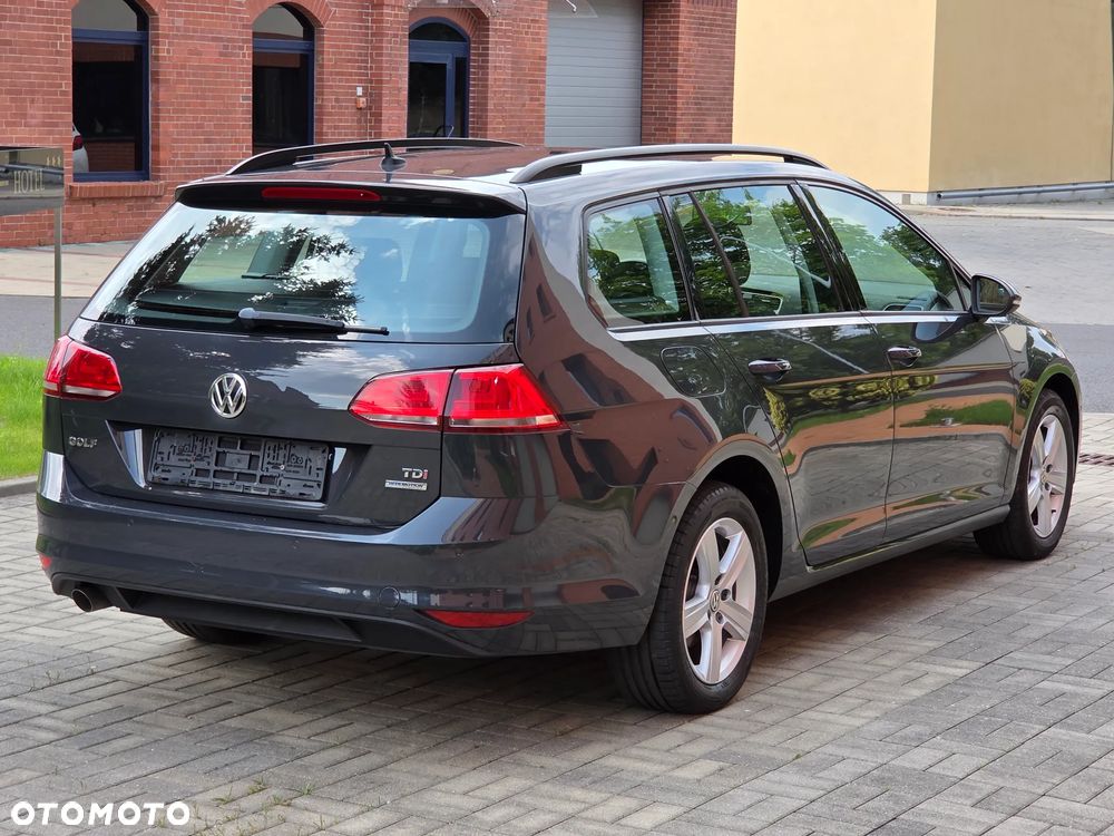Volkswagen Golf 1.6 TDI BlueMotion Technology Cup - 5