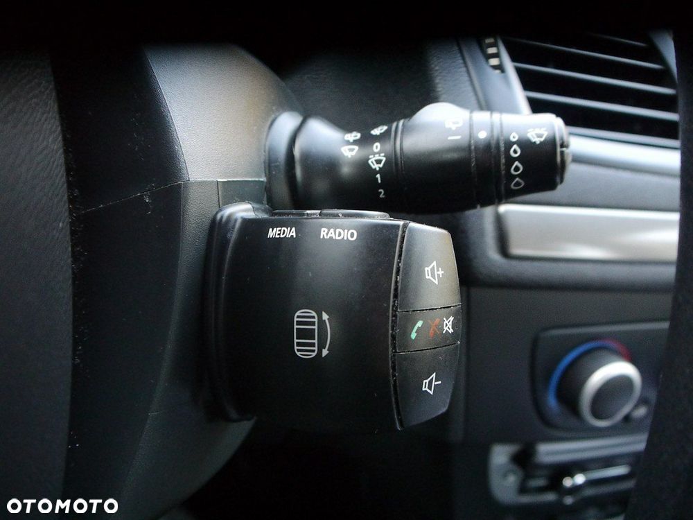 Renault Megane 1.6 16V 100 TomTom Edition - 34