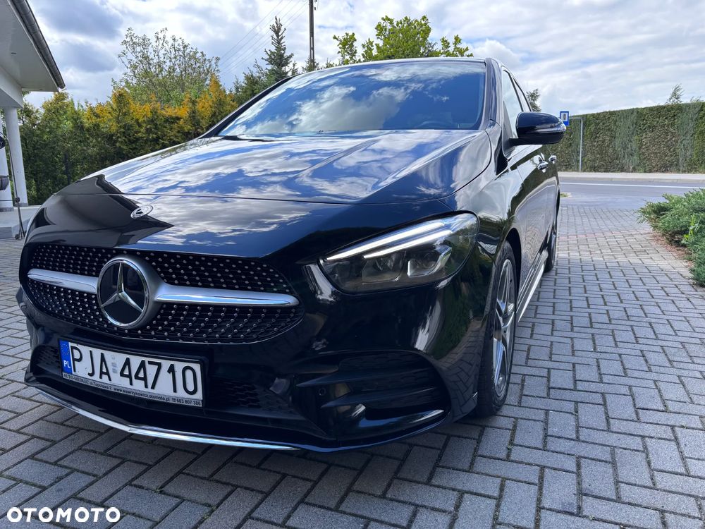 Mercedes-Benz Klasa B 180 d 7G-DCT AMG Line - 1