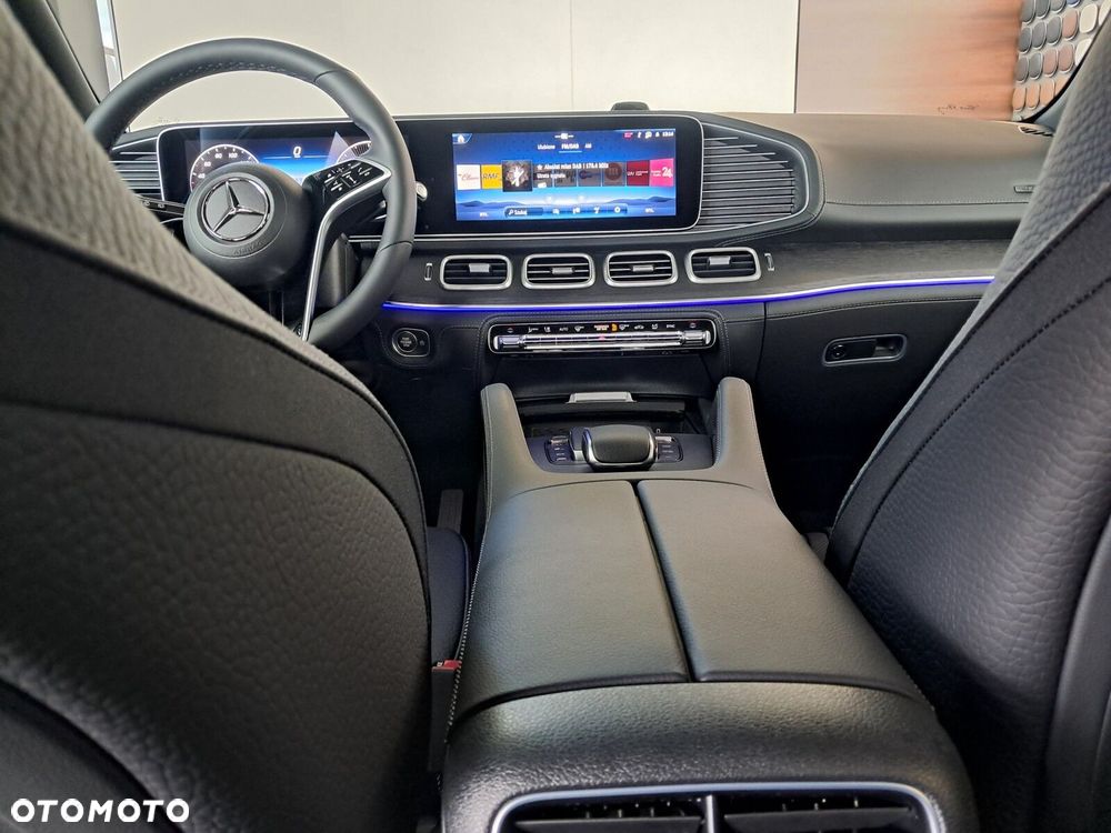 Mercedes-Benz GLE - 27