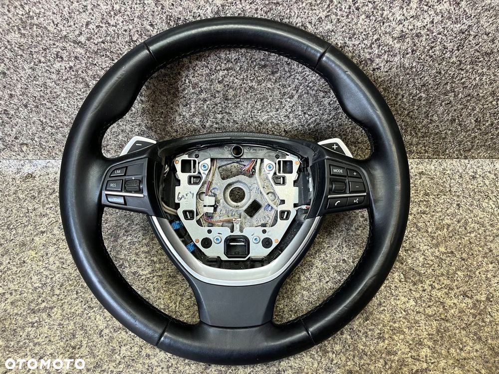 Kierownica kierka LOPATKI blenda multifunkcja skora czarna BMW F11 F10
