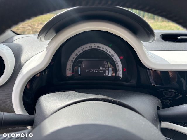 Renault Twingo TCe 90 INTENS - 14