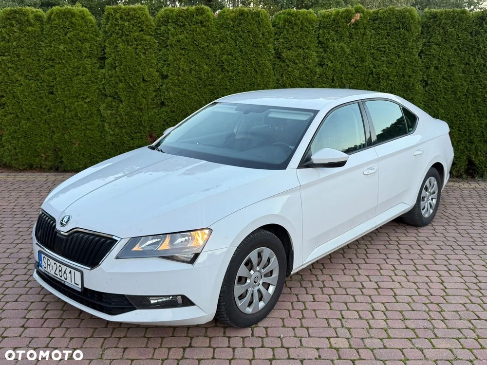 Skoda Superb - 8