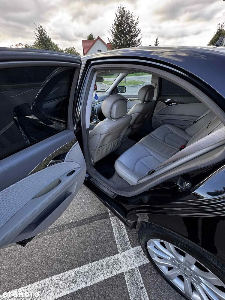 Mercedes-Benz Klasa E - 11