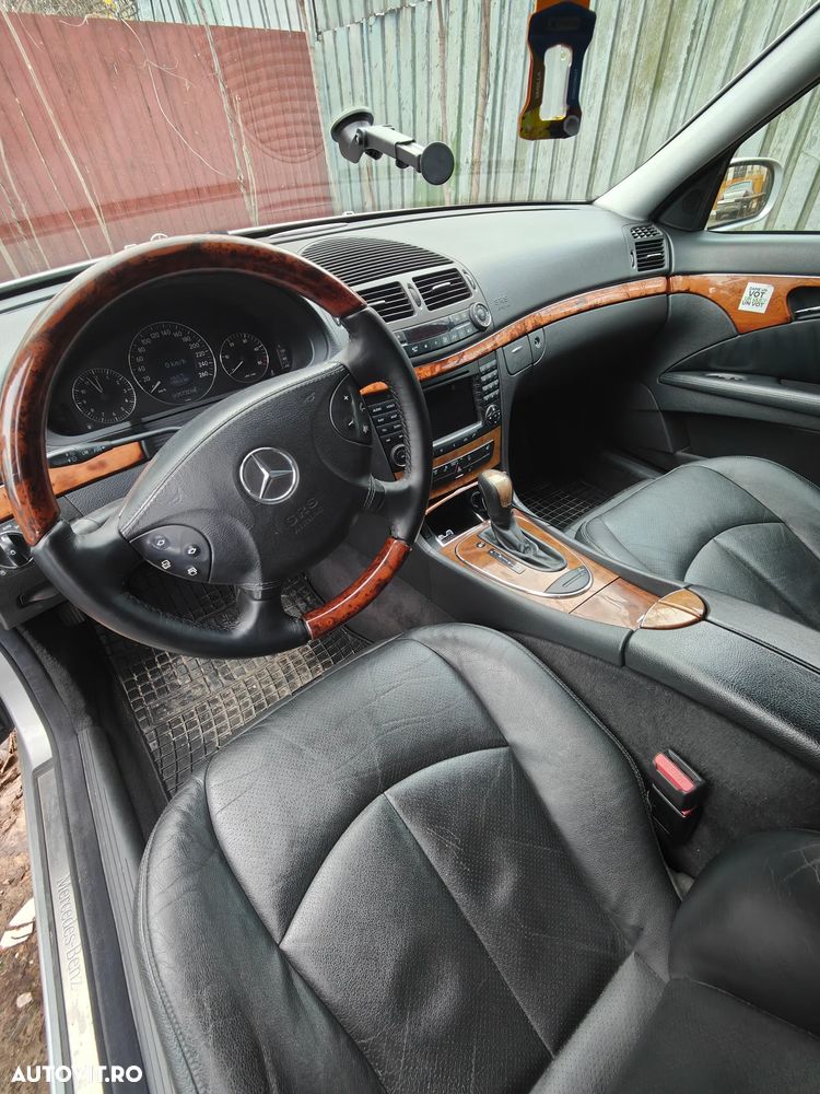 Mercedes-Benz E 220 CDI Automatik Elegance - 8
