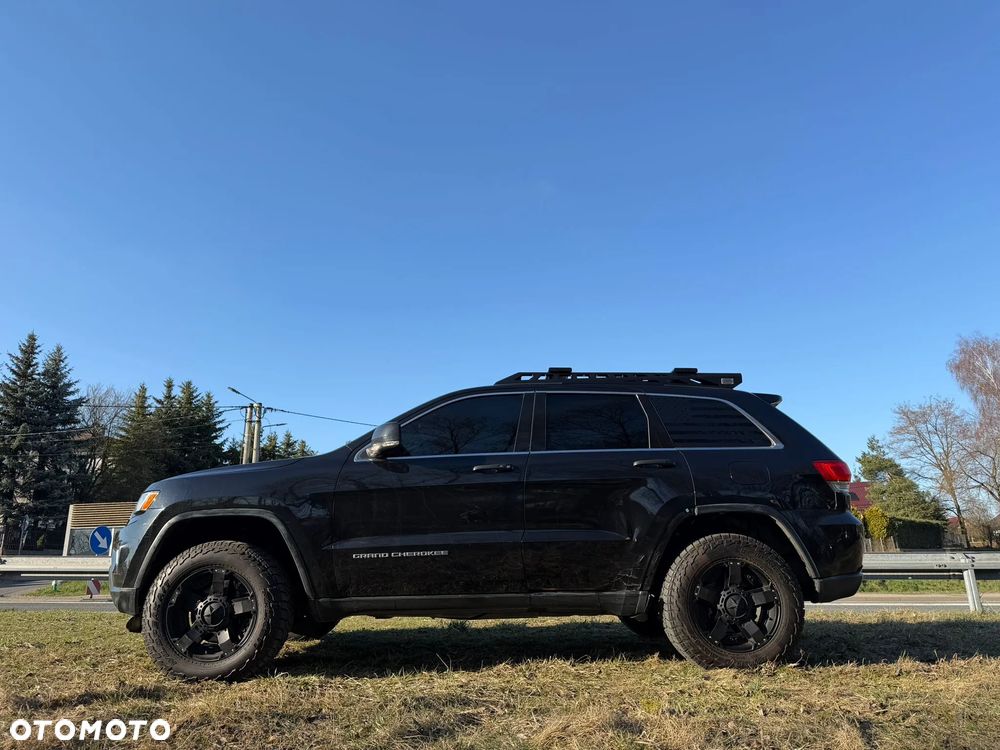 Jeep Grand Cherokee - 12