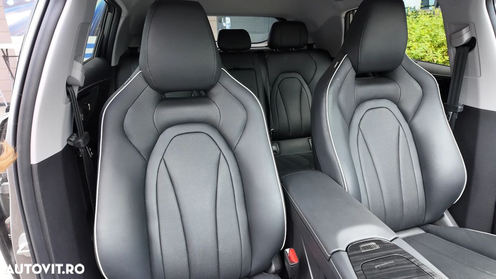 Omoda 5 61 kWh EV Premium - 10