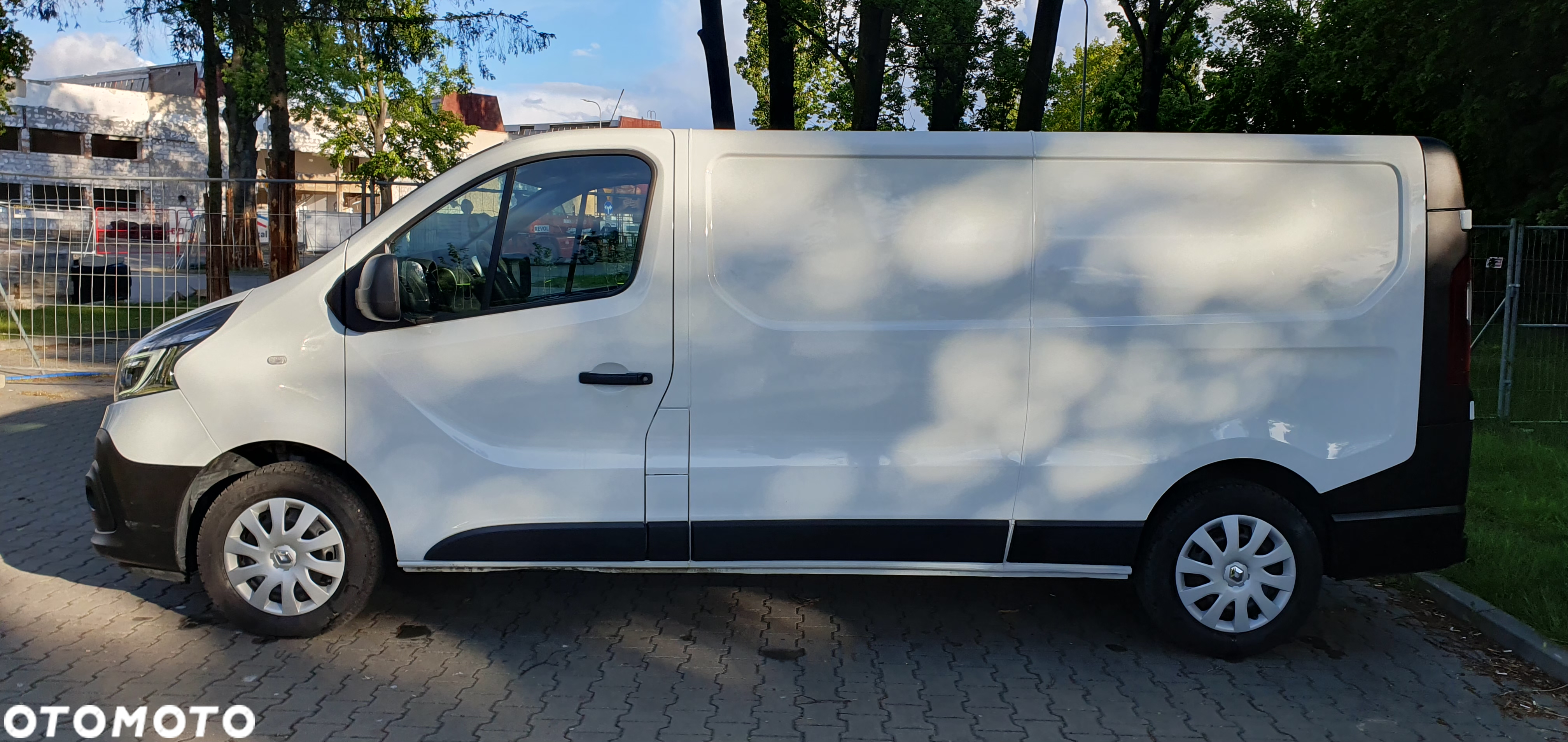 Renault Trafic - 9