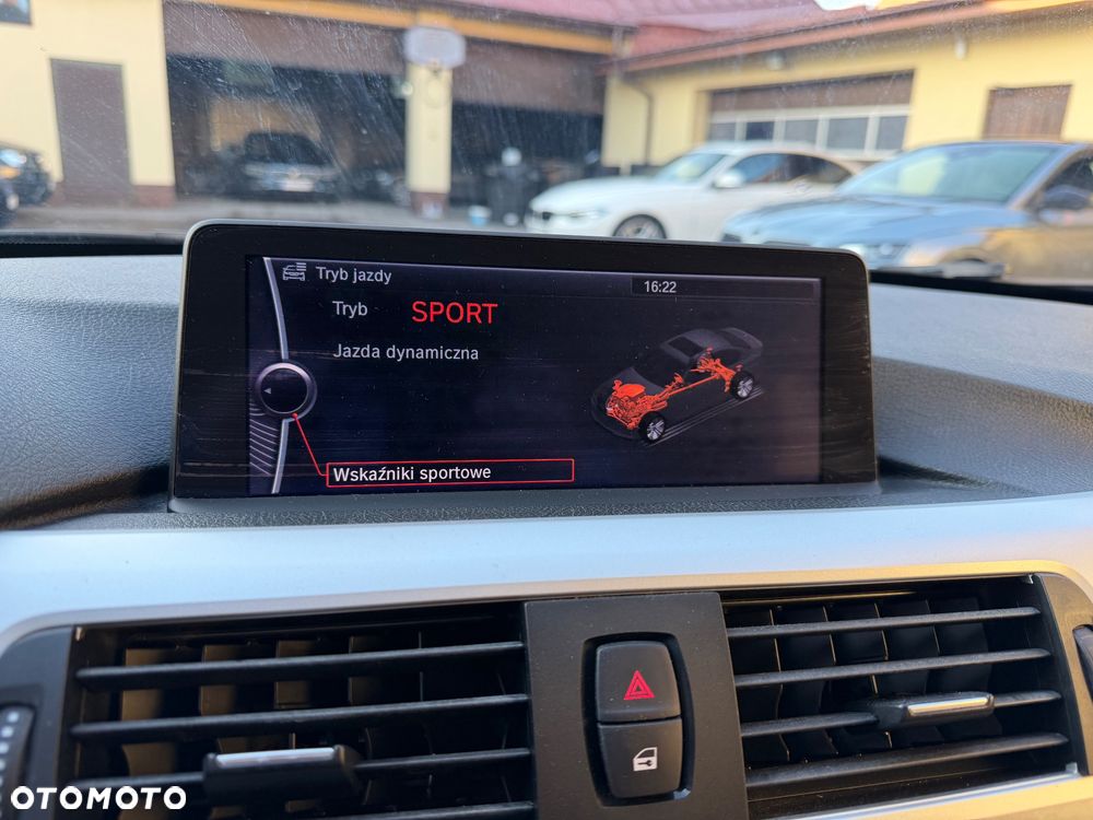 BMW Seria 3 320d Efficient Dynamics Edition - 27