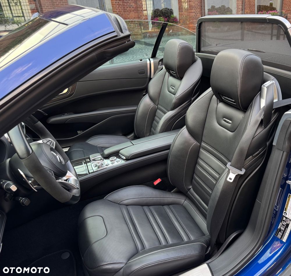 Mercedes-Benz SL 63 AMG - 28