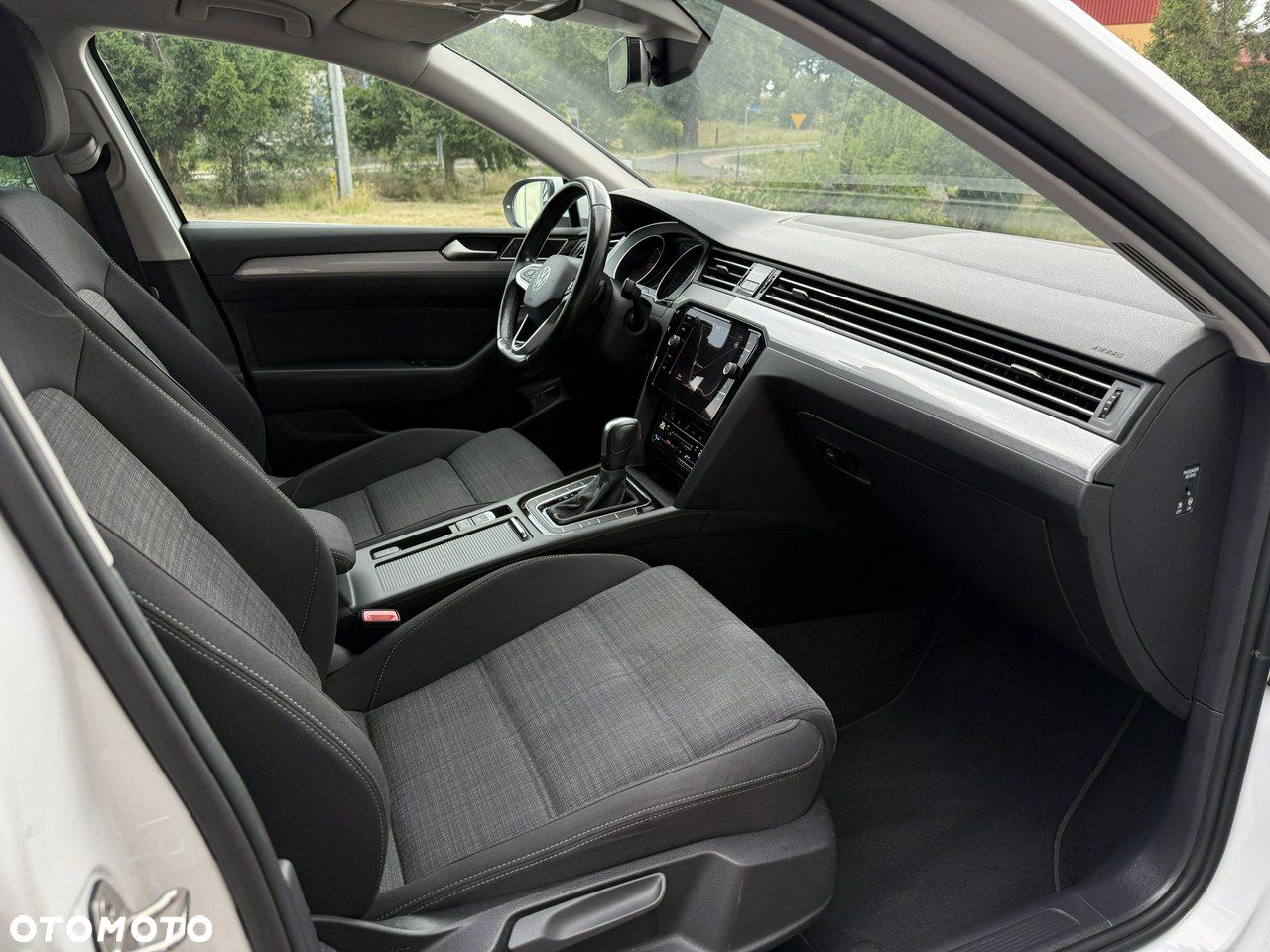 Volkswagen Passat 2.0 TDI EVO Business DSG - 17