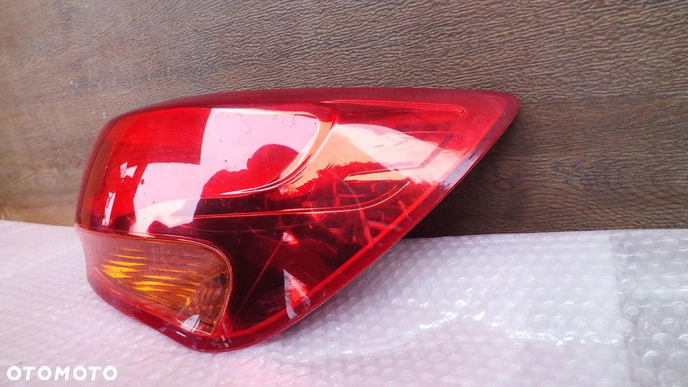 Lampa tylna prawa Kia Ceed II kombi - 3