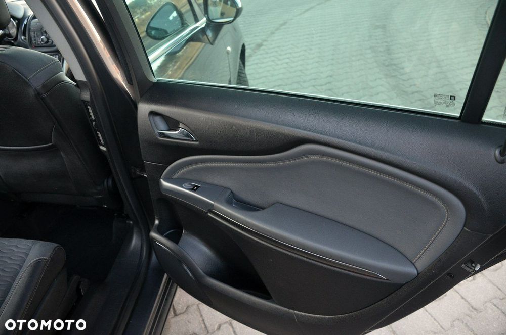 Opel Zafira - 20
