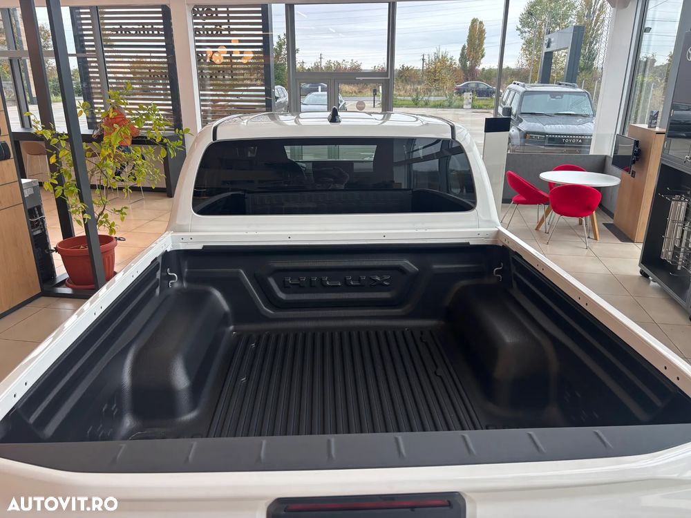 Toyota Hilux 2.8D MHEV Double Cab 6AT AWD Style - 20