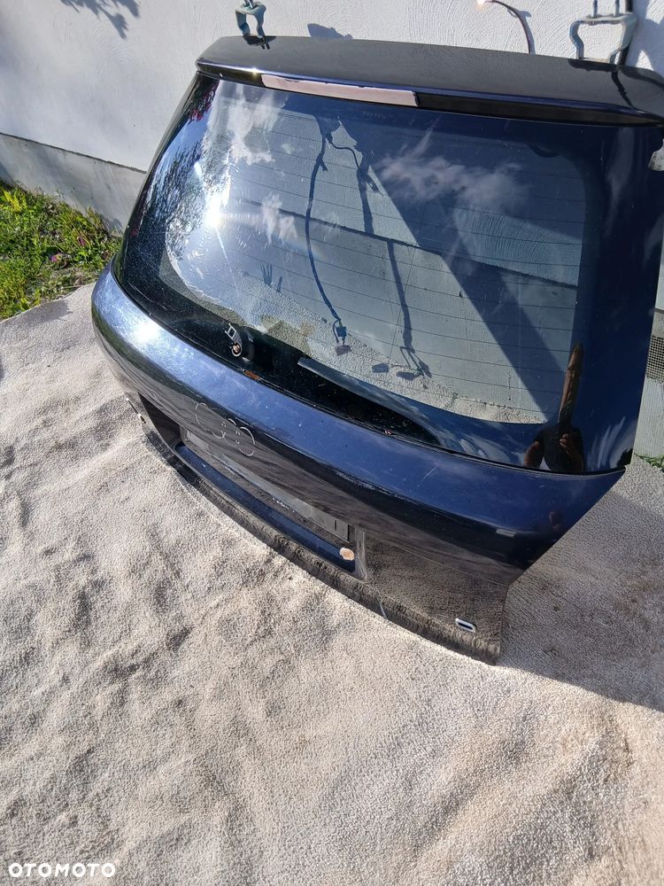 TYLNA KLAPA AUDI A4 B6 KOMBI  KOMPLETNA - 4