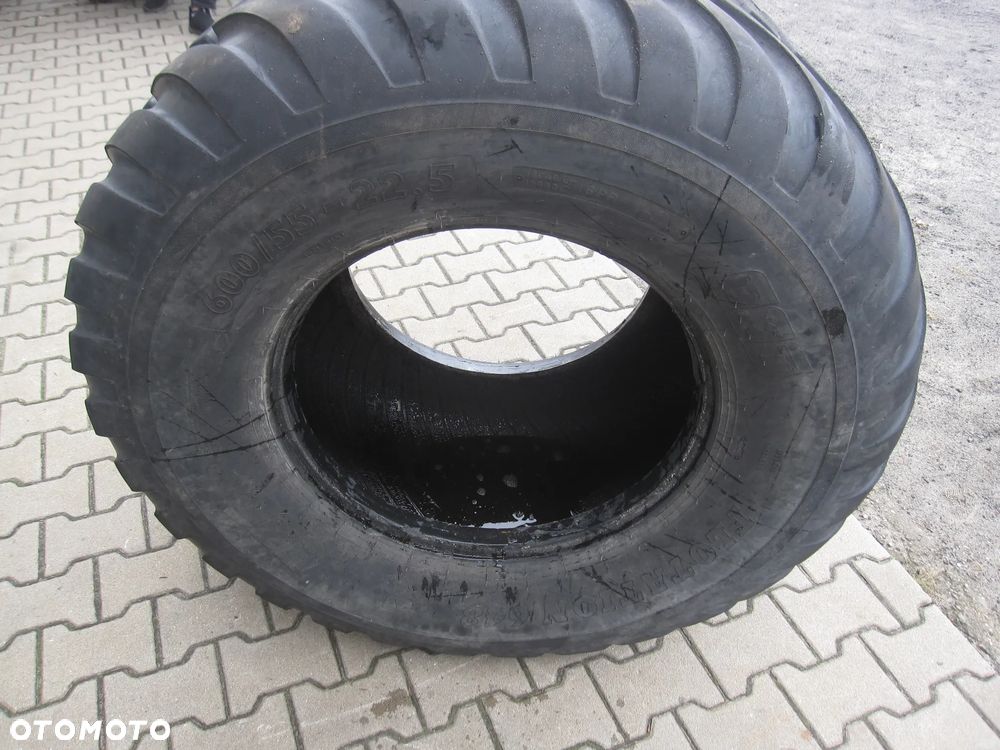 Opona rolnicza BKT Flotation 648 flotacyjna 600/55-22,5 1szt. - 2