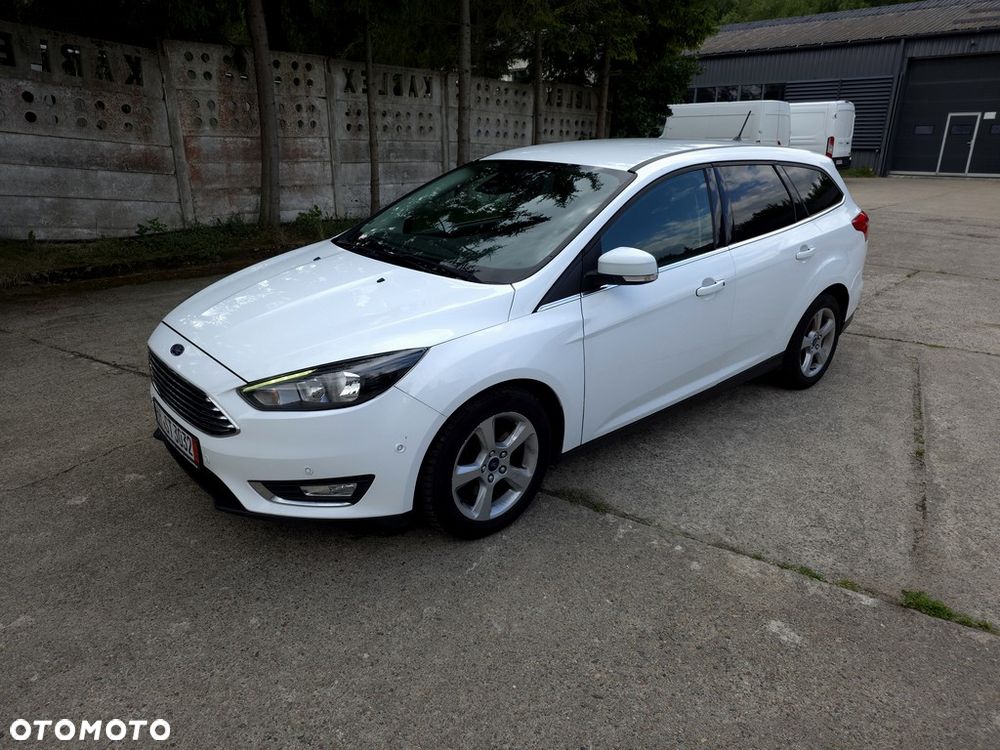 Ford Focus 2.0 TDCi Titanium ASS - 3