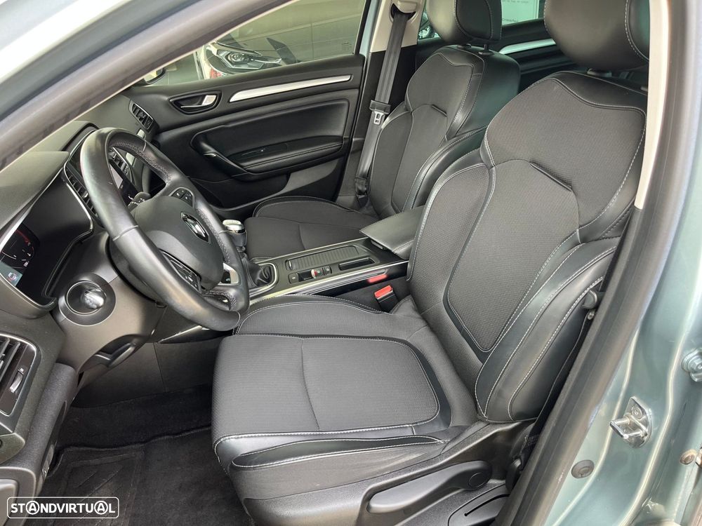 Renault Mégane Sport Tourer 1.5 Blue dCi Intens - 5