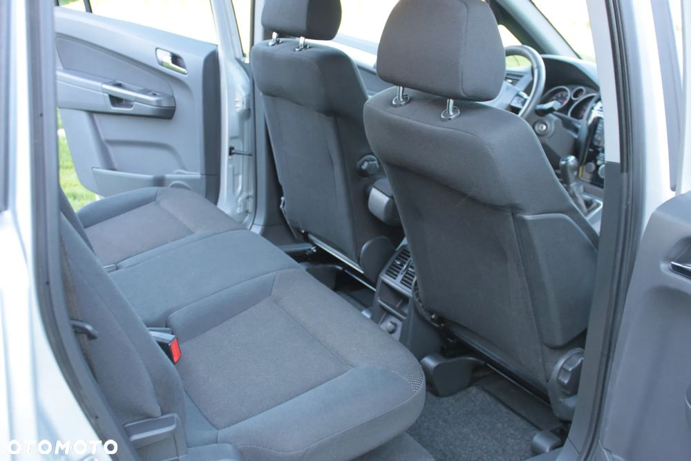 Opel Zafira - 21