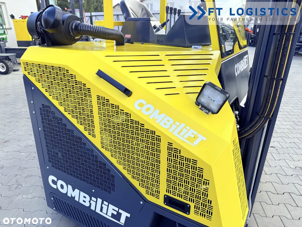 Combilift WÓZEK CZTEROKIERUNKOWY - WIELOKIERUNKOWY | COMBILIFT CB2500 | GAS | TRIPLEX 4900MM | WOLNY SKOK | POZYCJONER WIDEŁ | PRZESUW WIDEŁ | STAN IDEALNY | Szeroka oferta wózków czterokierunkowych i bocznych, dopasowanych do różnorodnych potrzeb i zastosowań - 24