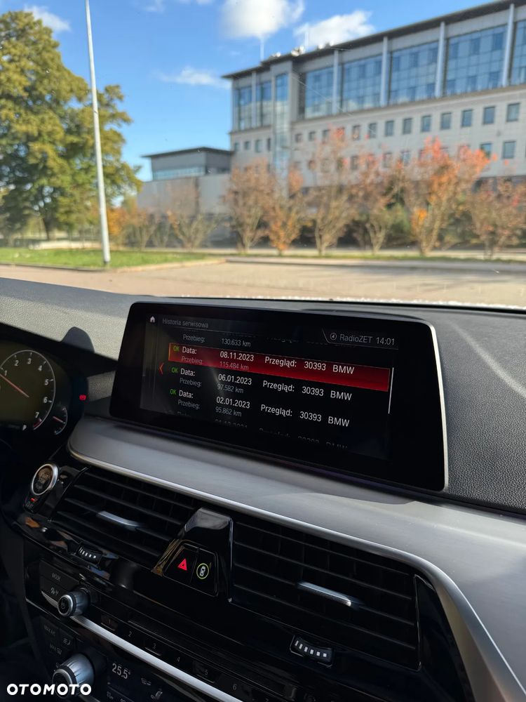 BMW Seria 5 530i xDrive M Sport sport - 28