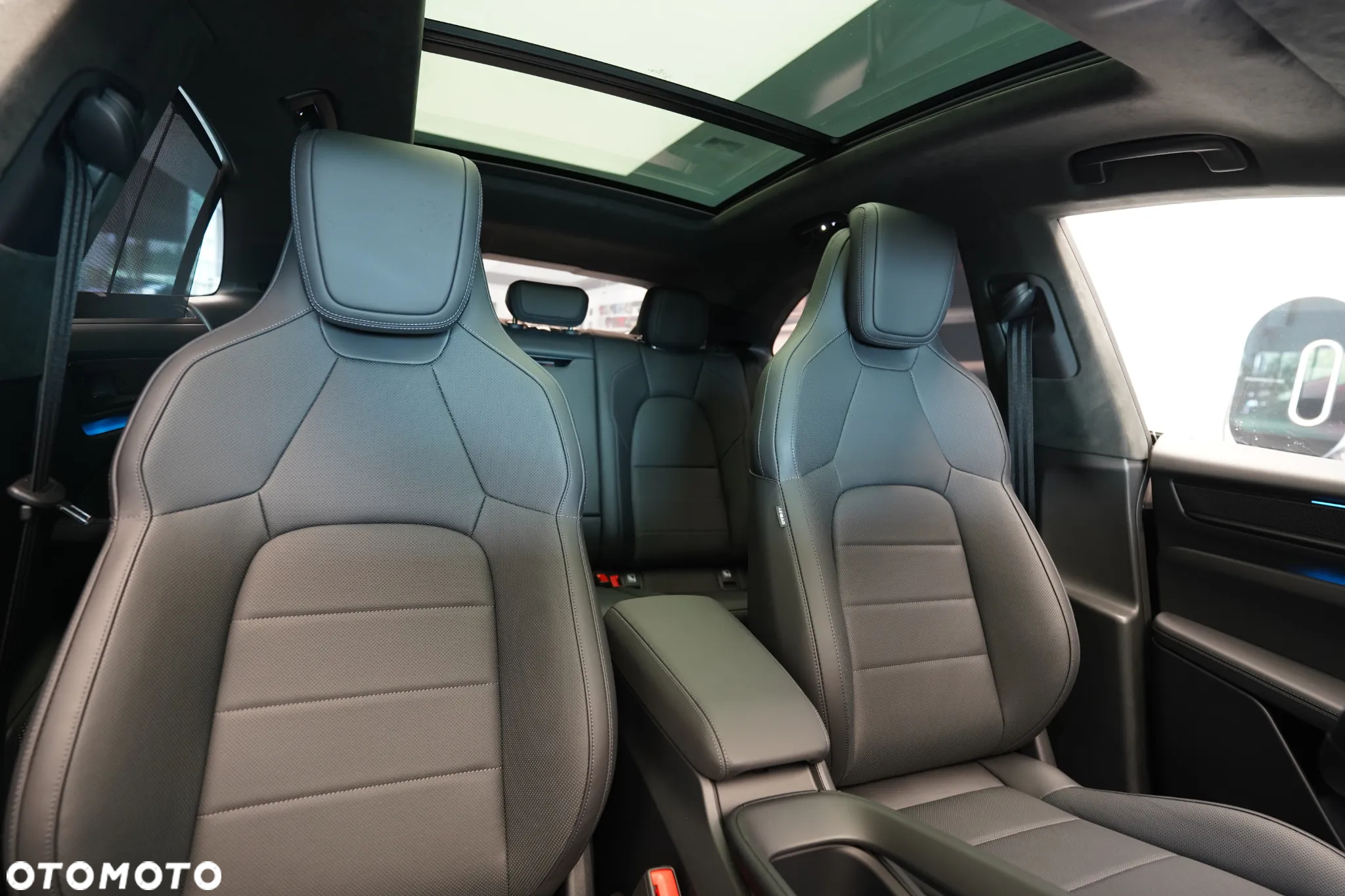 Porsche Macan Turbo 100kWh - 15