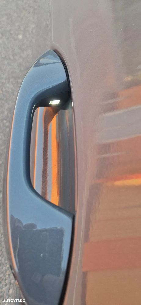 Volkswagen Golf 2.0 TDI DSG Style - 14