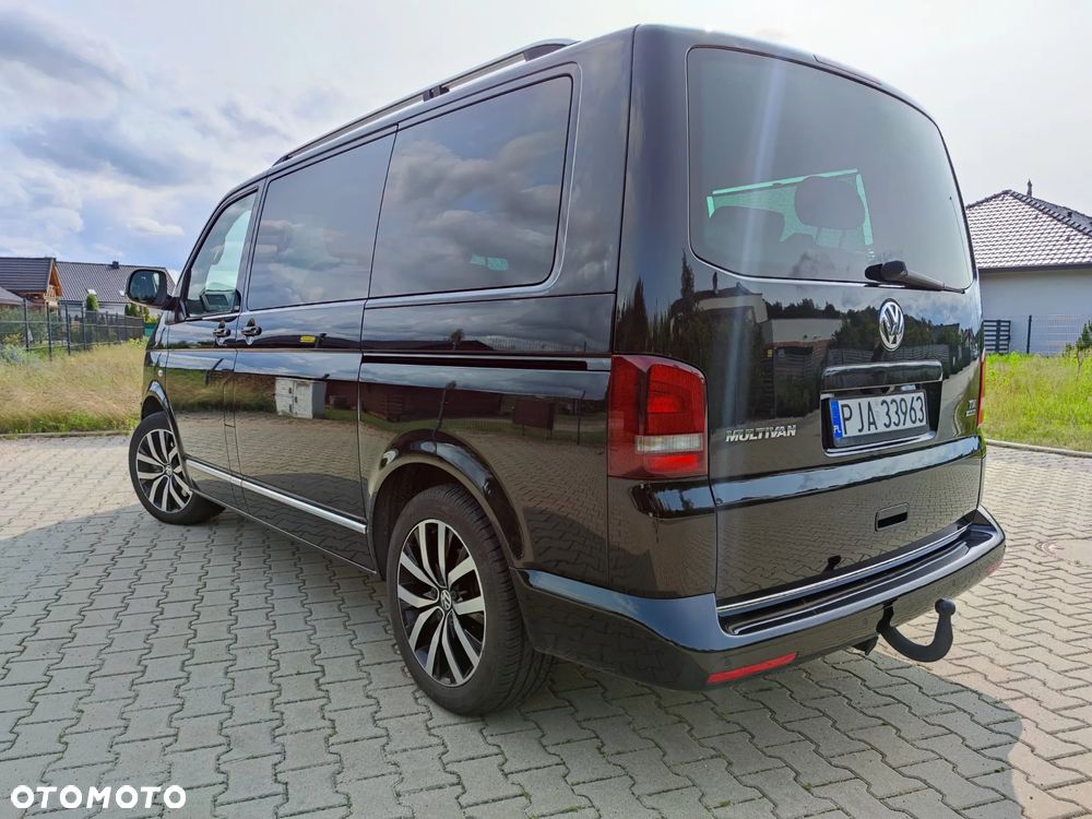 Volkswagen Multivan - 12