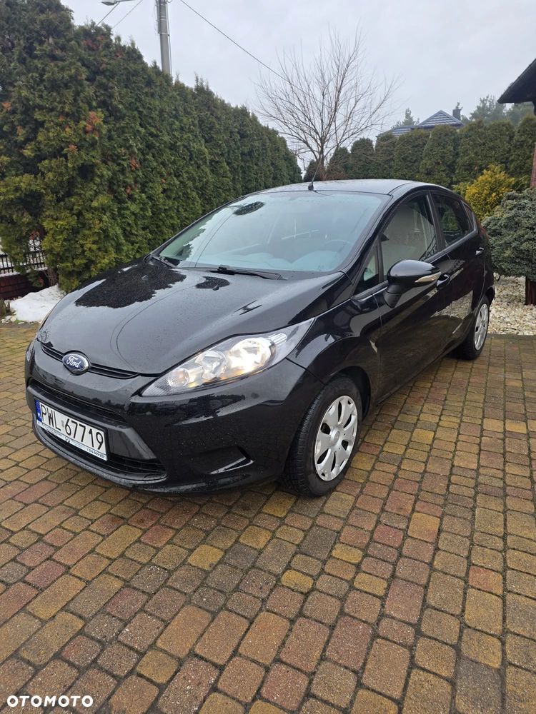 Ford Fiesta - 2