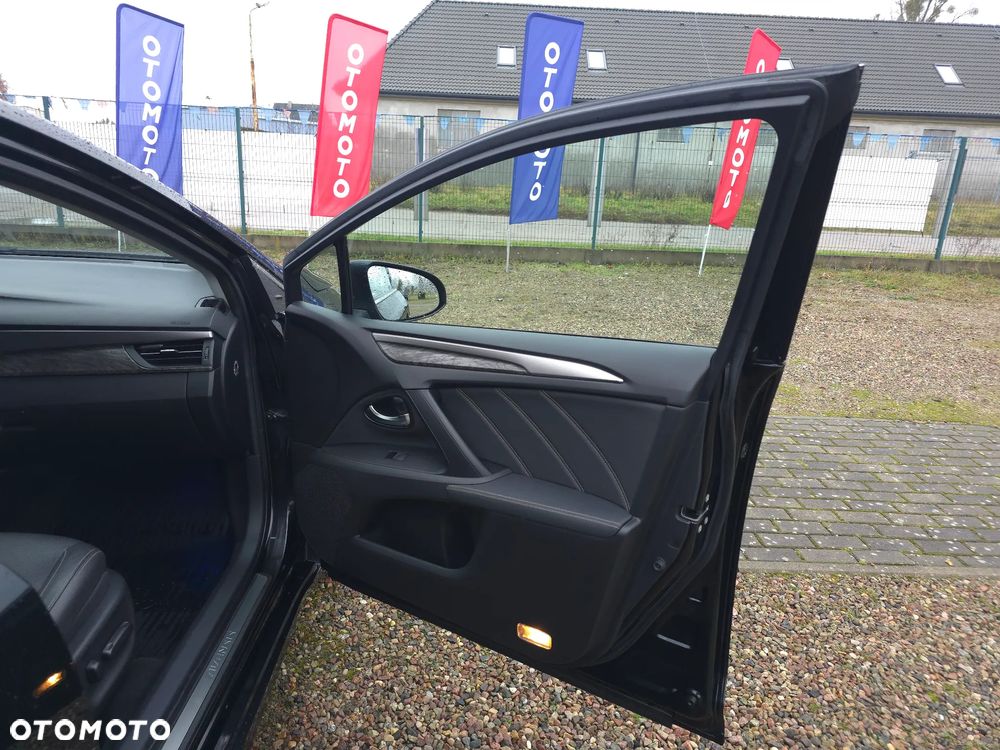 Toyota Avensis 2.0 Prestige NAVI MS - 14