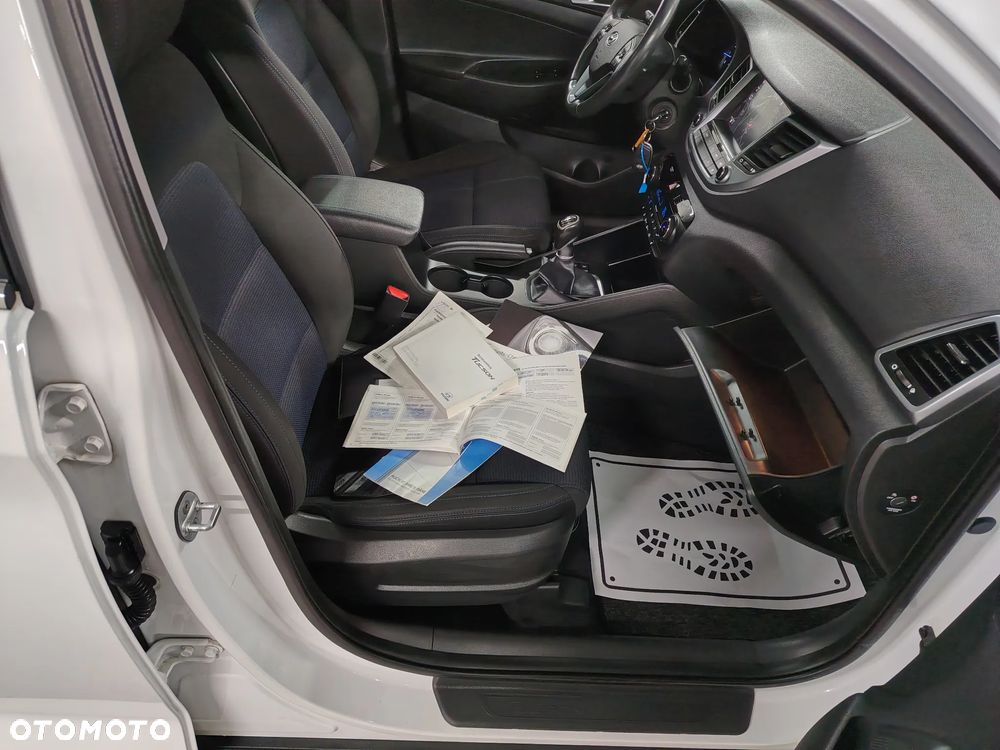Hyundai Tucson 1.6 T-GDI TourdePologne 2WD - 41