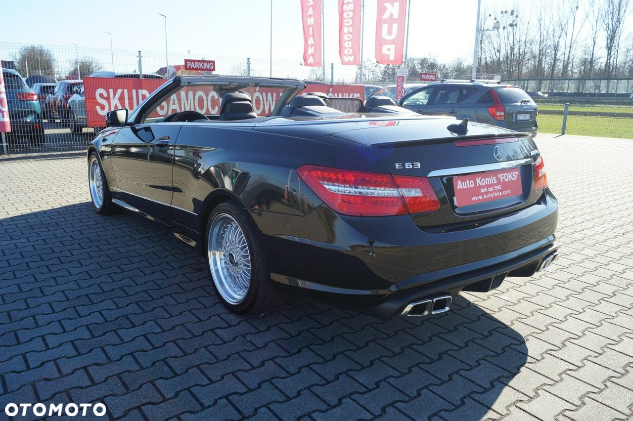 Mercedes-Benz Klasa E - 22