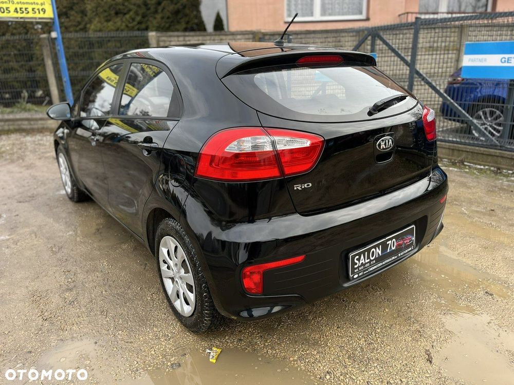 Kia Rio - 6