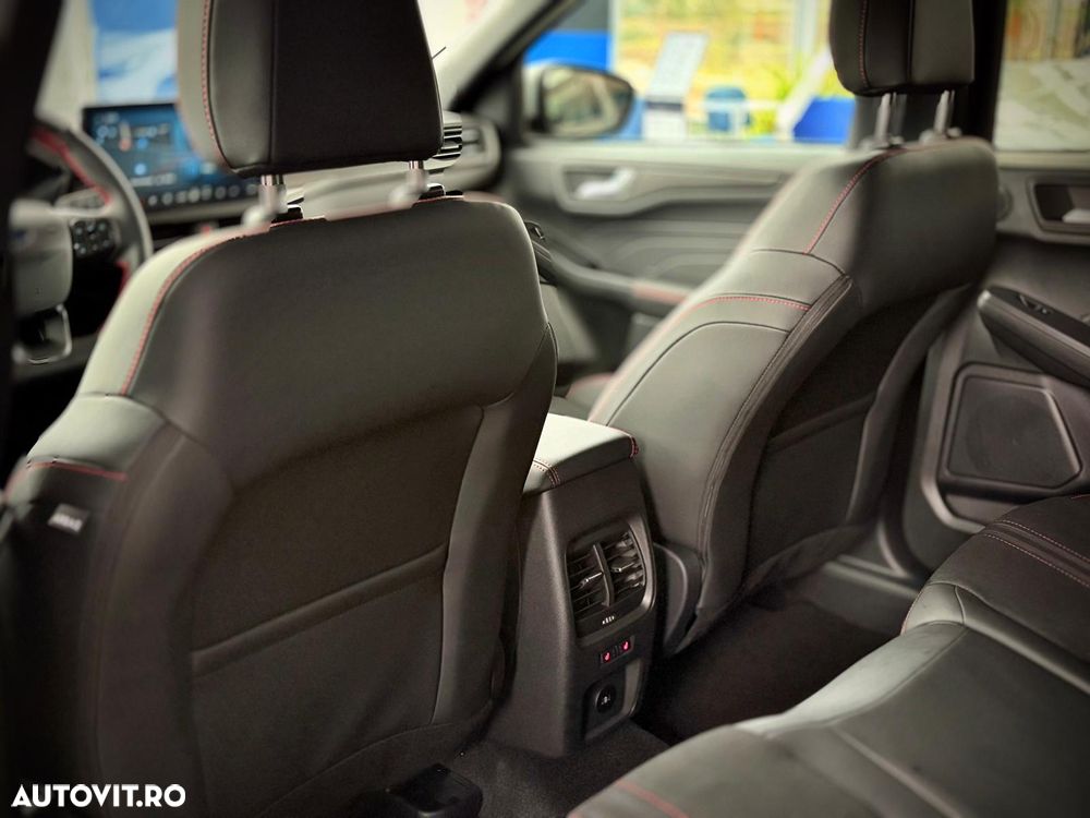 Ford Kuga 2.5 Duratec FWD PHEV ST-Line X - 20