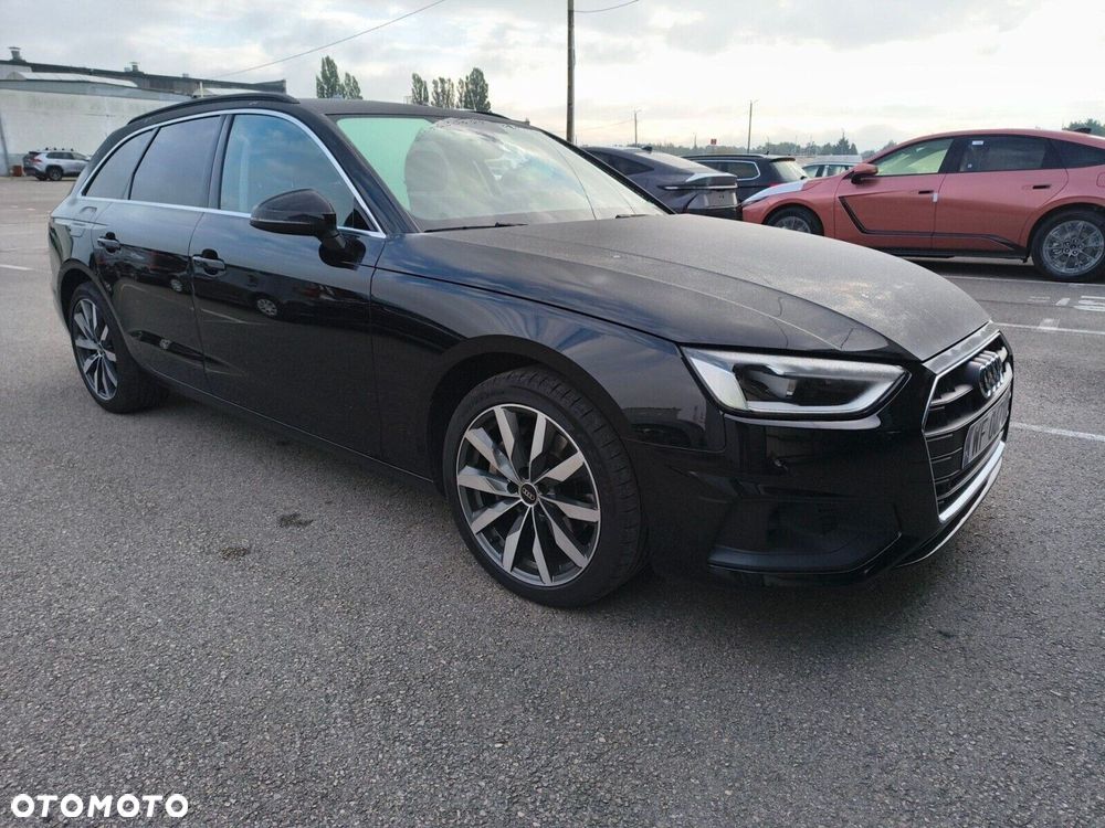 Audi A4 Avant - 4