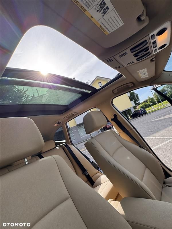 BMW X1 xDrive28i - 6
