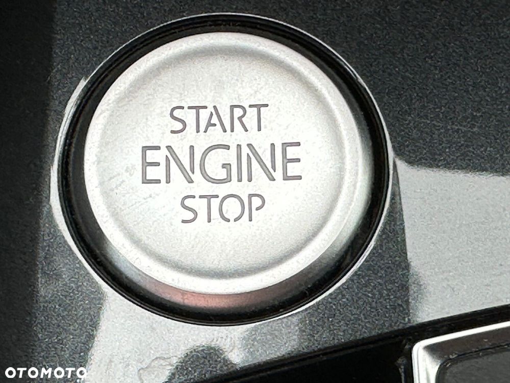 Volkswagen Tiguan - 30