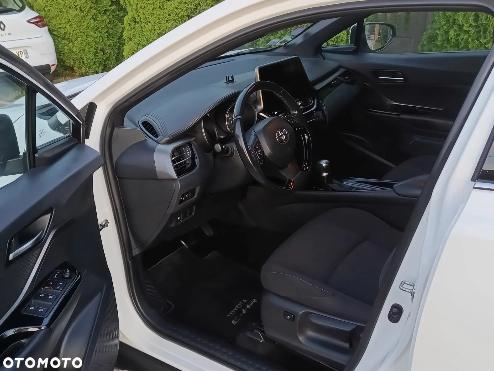 Toyota C-HR - 10