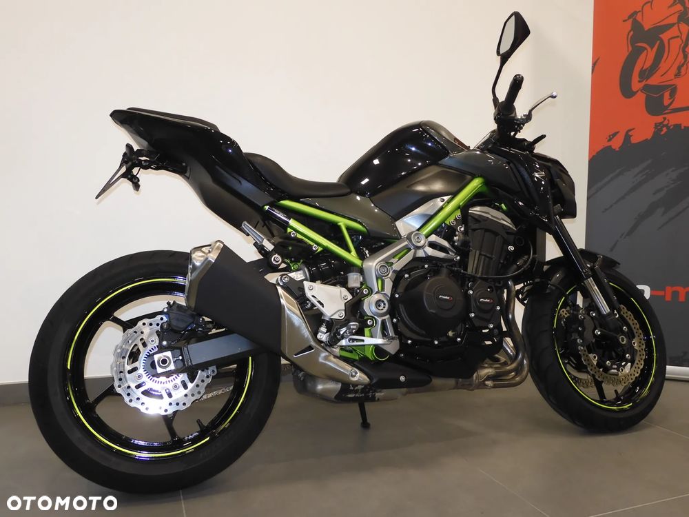 Kawasaki Z 900 - 11