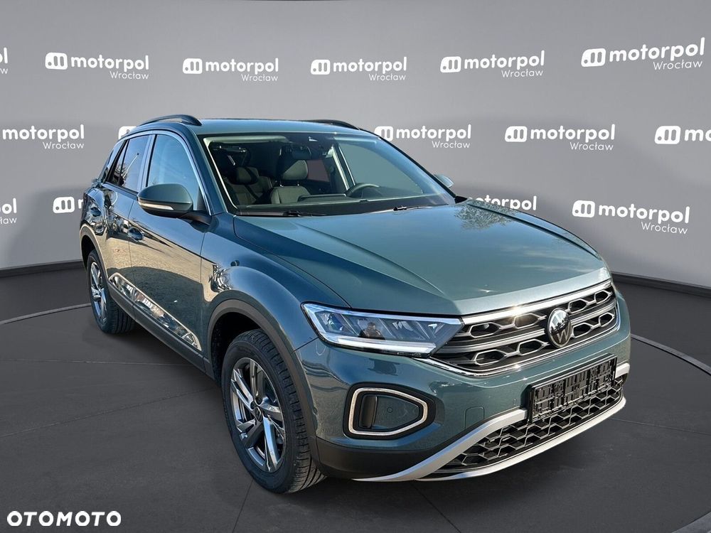 Volkswagen T-Roc - 12