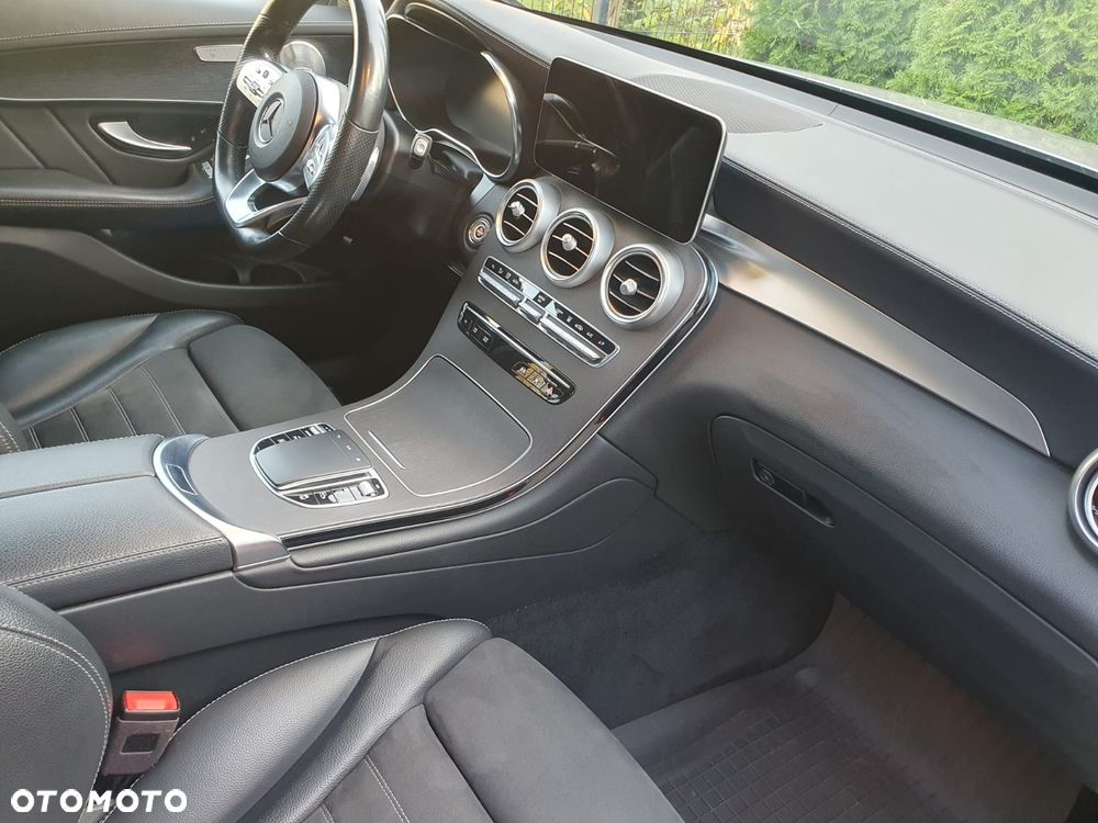 Mercedes-Benz GLC - 2