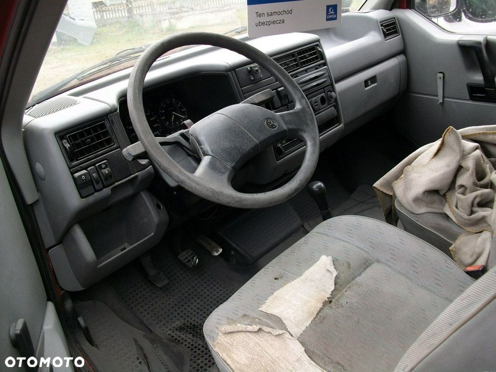 Volkswagen Transporter - 5