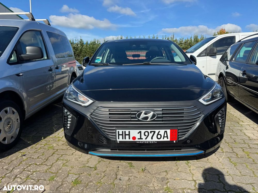 Hyundai IONIQ - 1