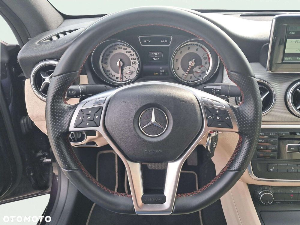 Mercedes-Benz CLA - 11