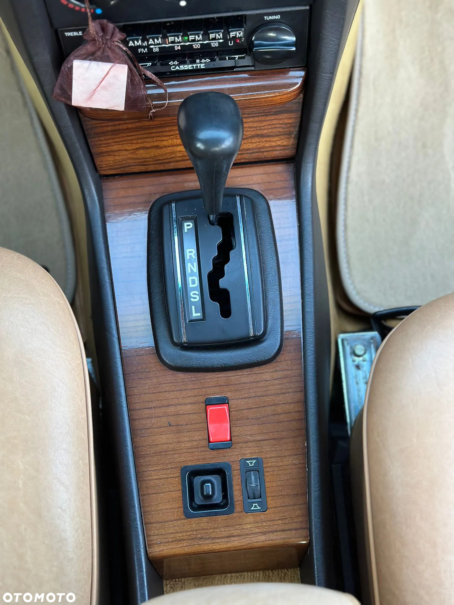 Mercedes-Benz W123 - 14