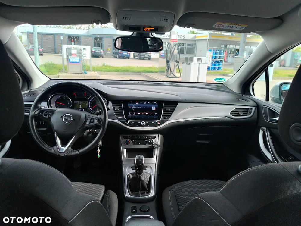 Opel Astra 1.6 CDTI Dynamic - 18