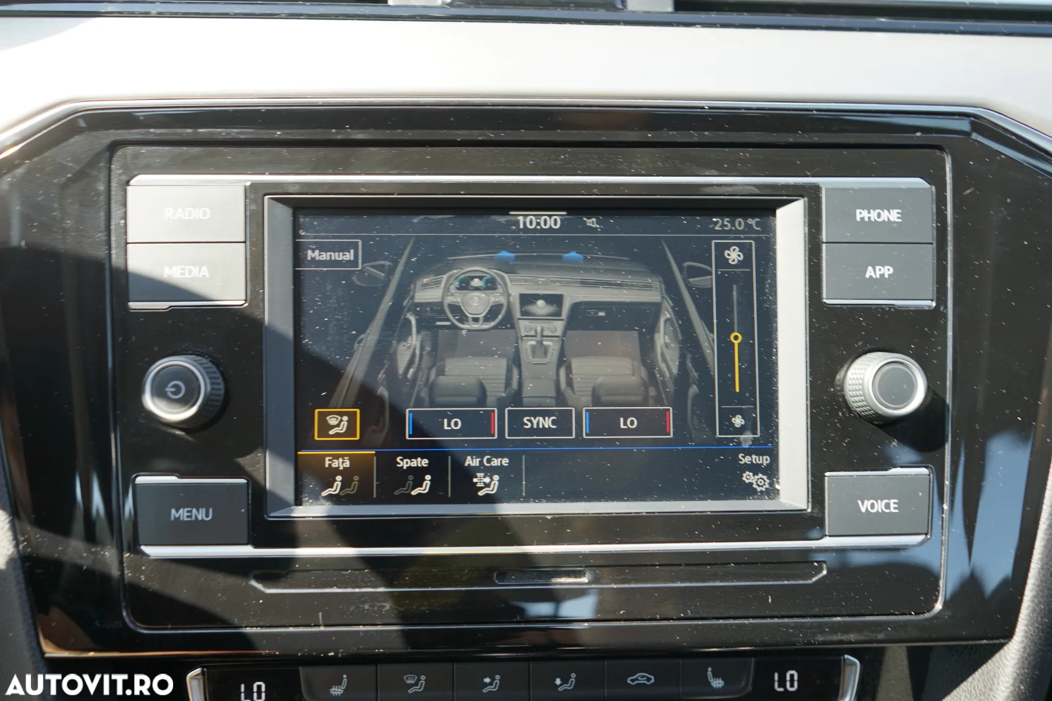Volkswagen Passat - 19
