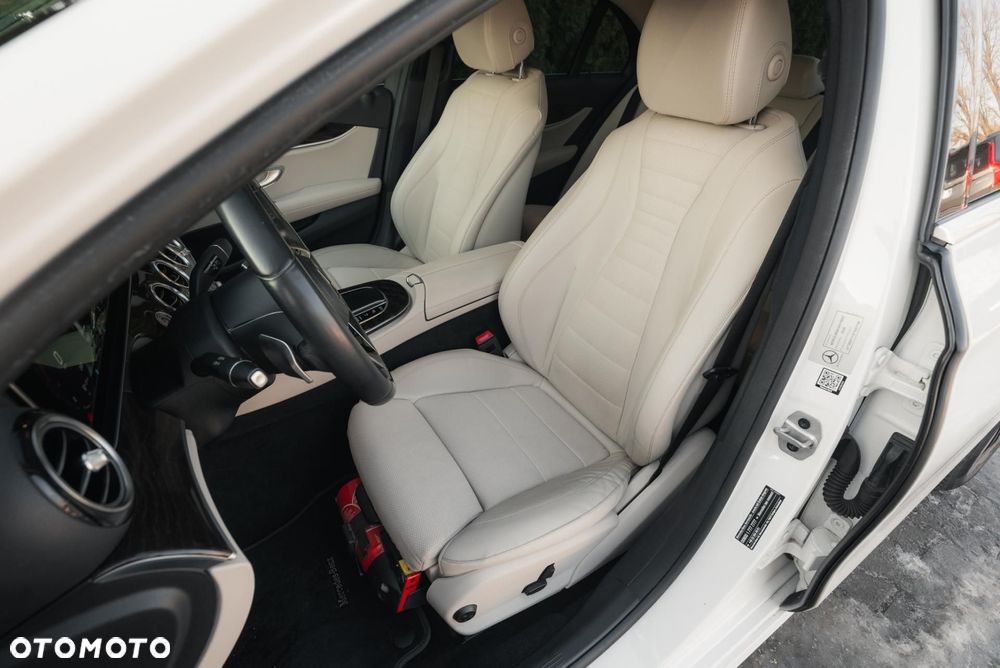 Mercedes-Benz Klasa E - 18